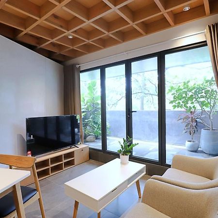 Casa Amarilla Boutique Apartment Ханой Экстерьер фото